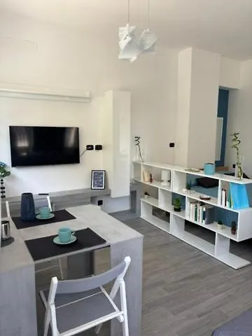 Monolocale Gemelli * Roma